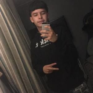 Meet your Posher, Adan